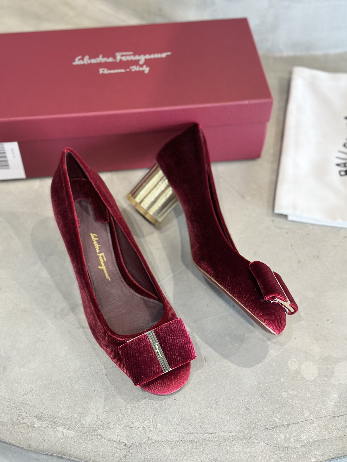 Women's high heels